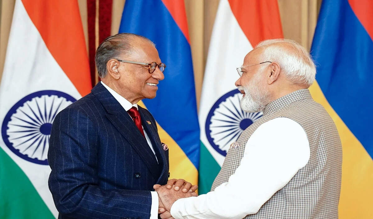 भारत और मॉरीशस के बीच सहयोग: पीएम मोदी की महत्वपूर्ण घोषणाएँ