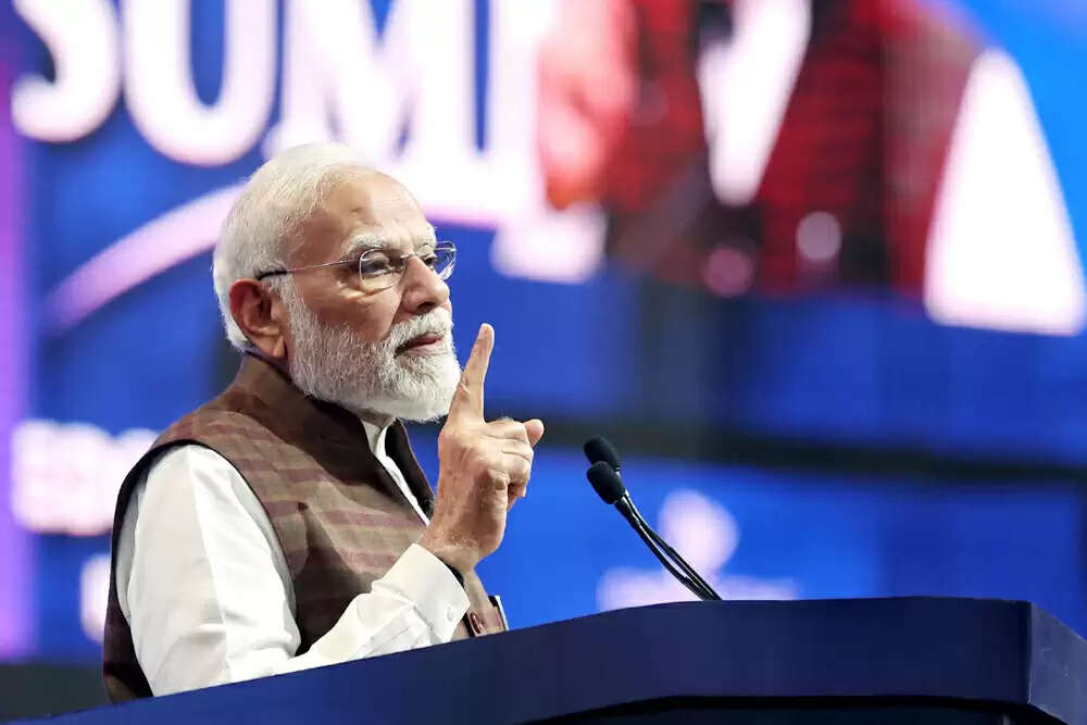 प्रधानमंत्री मोदी का माओवादी आतंकवाद के अंत की ओर इशारा