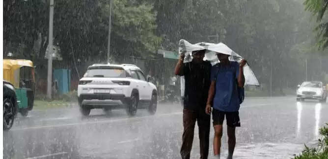 दिल्ली में मौसम में बदलाव: बारिश और ओलावृष्टि का अलर्ट