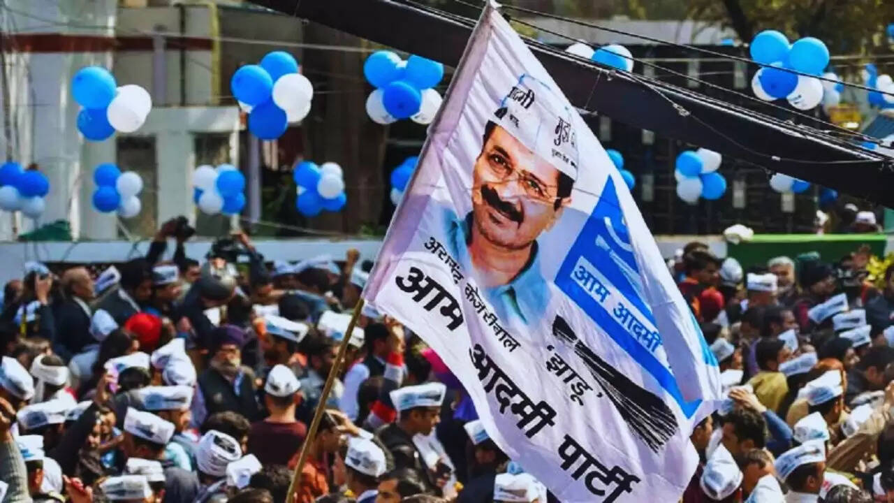गोवा चुनावों में AAP का बड़ा कदम: सभी 50 सीटों पर उतारेगी उम्मीदवार