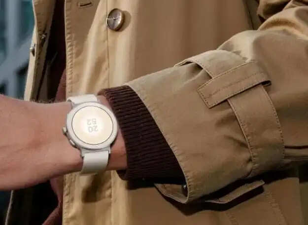 रियलमी वॉच S5: नई स्मार्टवॉच में 110 स्पोर्ट्स मोड्स और AMOLED डिस्प्ले