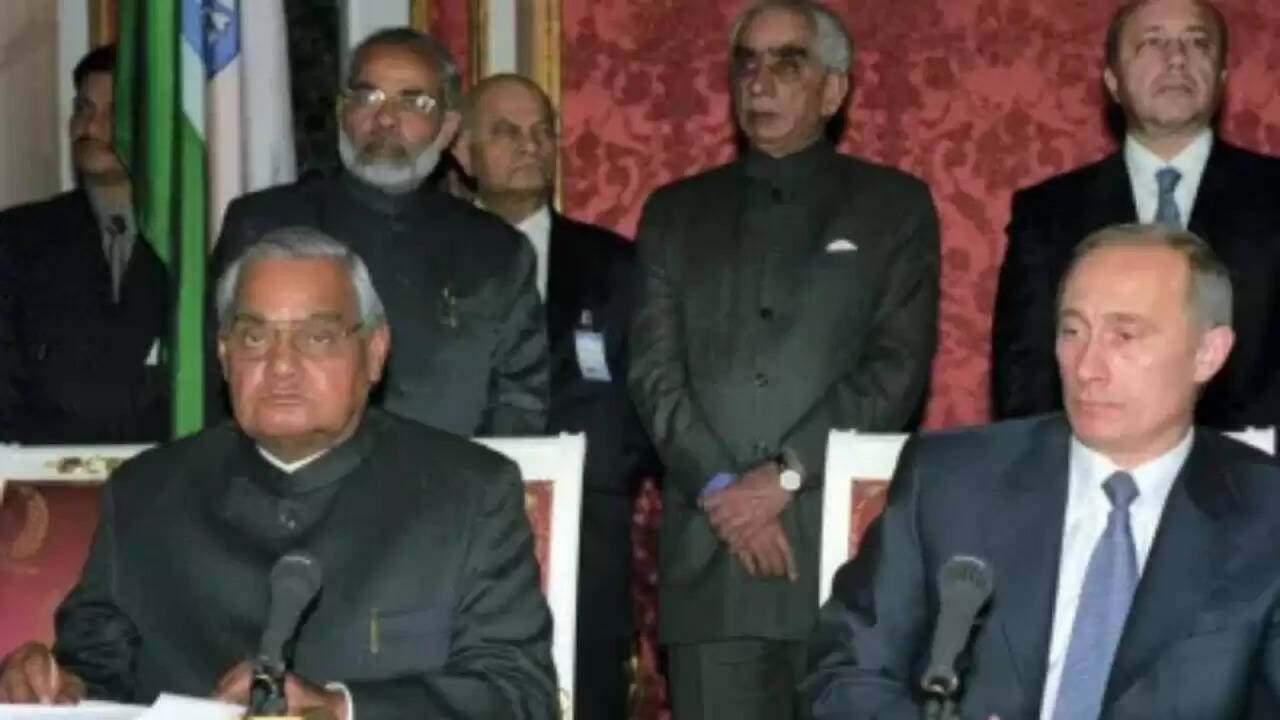 भारत-रूस संबंध: मोदी और पुतिन की दोस्ती की 22 साल की यात्रा