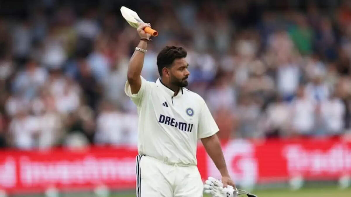ऋषभ पंत ने टेस्ट रैंकिंग में बनाया नया रिकॉर्ड, बने पहले भारतीय विकेटकीपर बल्लेबाज