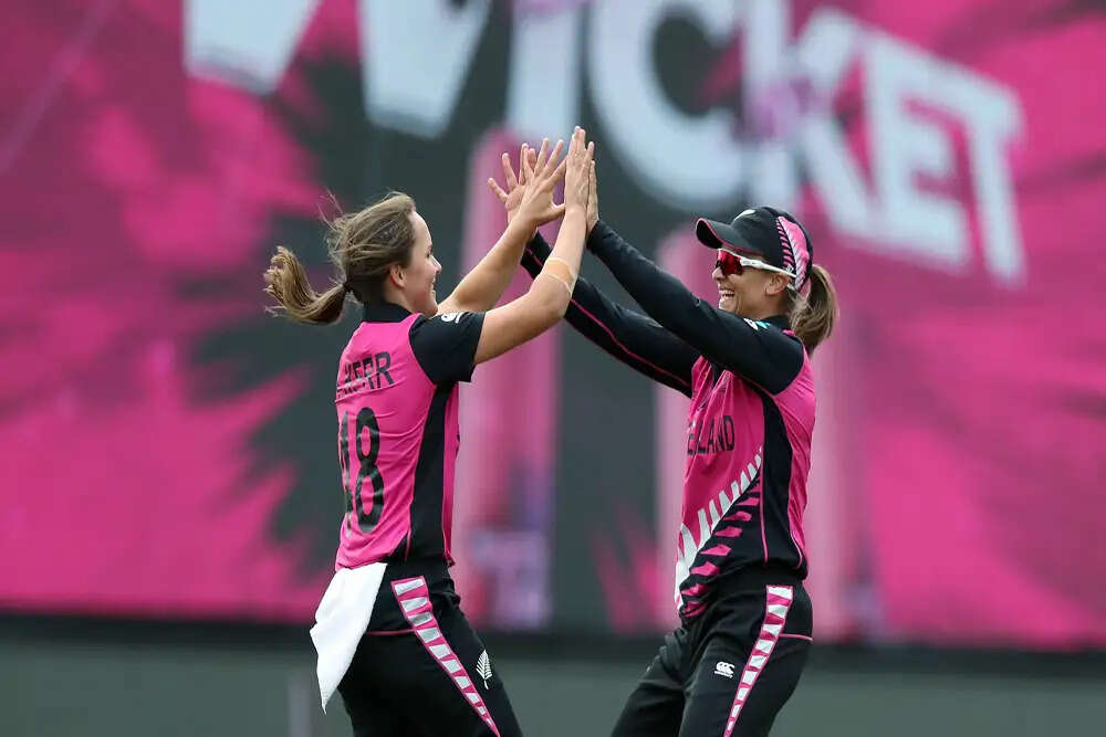 न्यूजीलैंड क्रिकेट में अमेलिया केर और जैकब डफी का शानदार प्रदर्शन