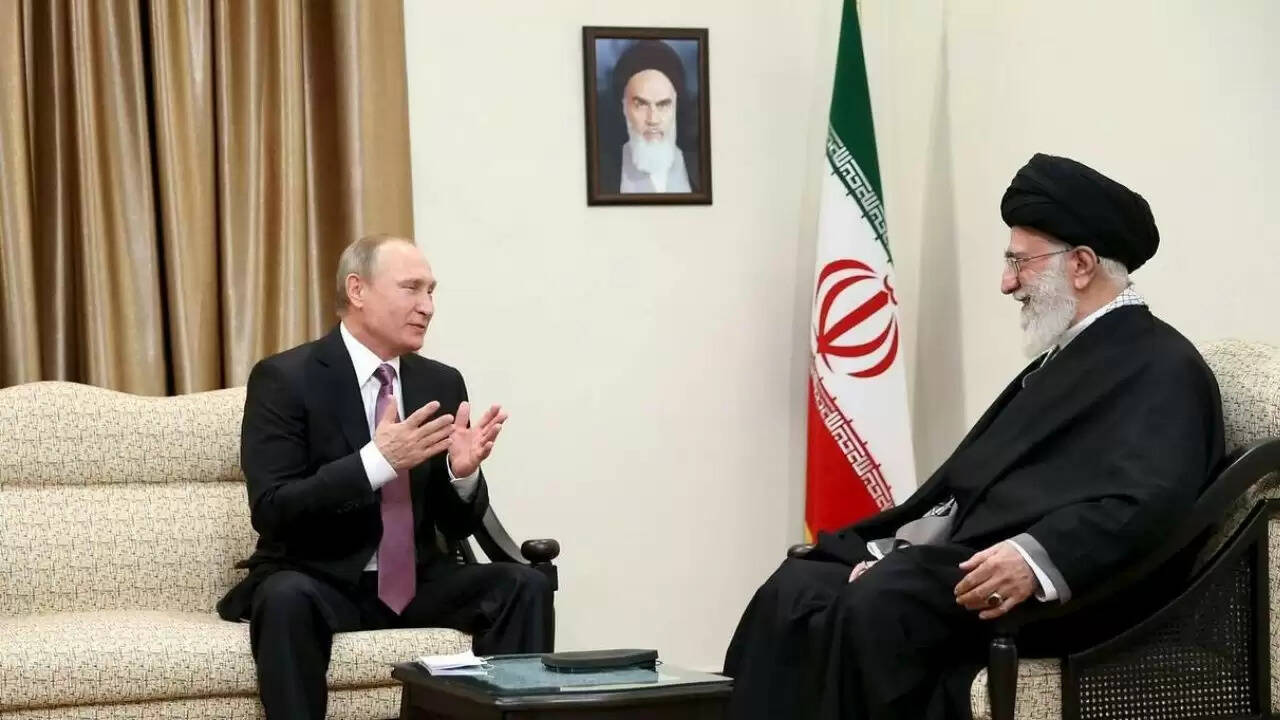 ईरान और रूस का नया रेलवे प्रोजेक्ट: वैश्विक व्यापार में बदलाव की तैयारी