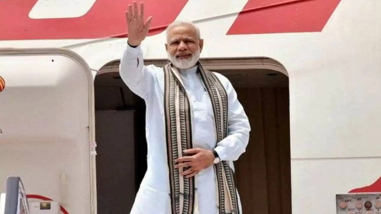 प्रधानमंत्री मोदी की महत्वपूर्ण विदेश यात्रा: पांच देशों का दौरा
