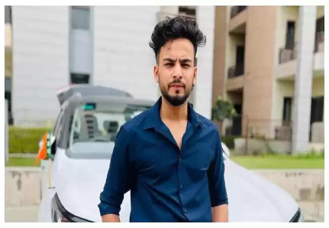 यूट्यूबर एल्विश यादव के घर पर गोलीबारी, गैंगस्टरों ने ली जिम्मेदारी