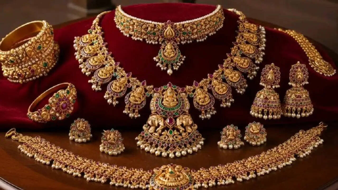 भारत में सोने और चांदी की कीमतों में हल्का उतार-चढ़ाव