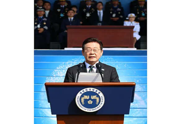 दक्षिण कोरिया में बाल झड़ने को 'सर्वाइवल का मुद्दा' मानने की पहल