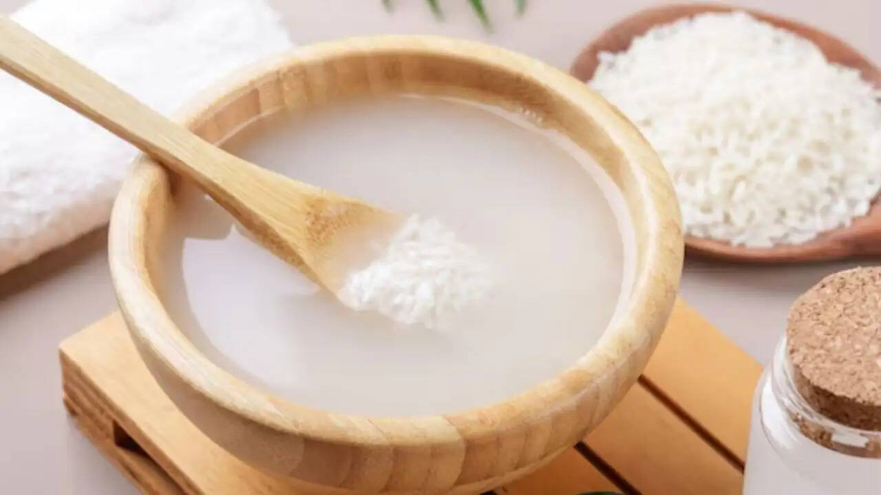 राइस वॉटर: बालों के लिए एक प्राकृतिक उपाय