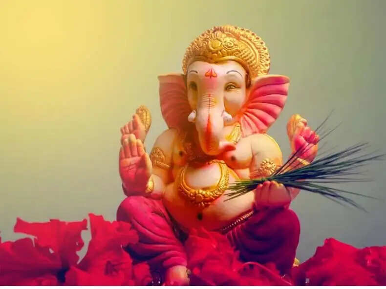 बुधवार के उपाय: कारोबार में लाभ के लिए करें ये सरल उपाय