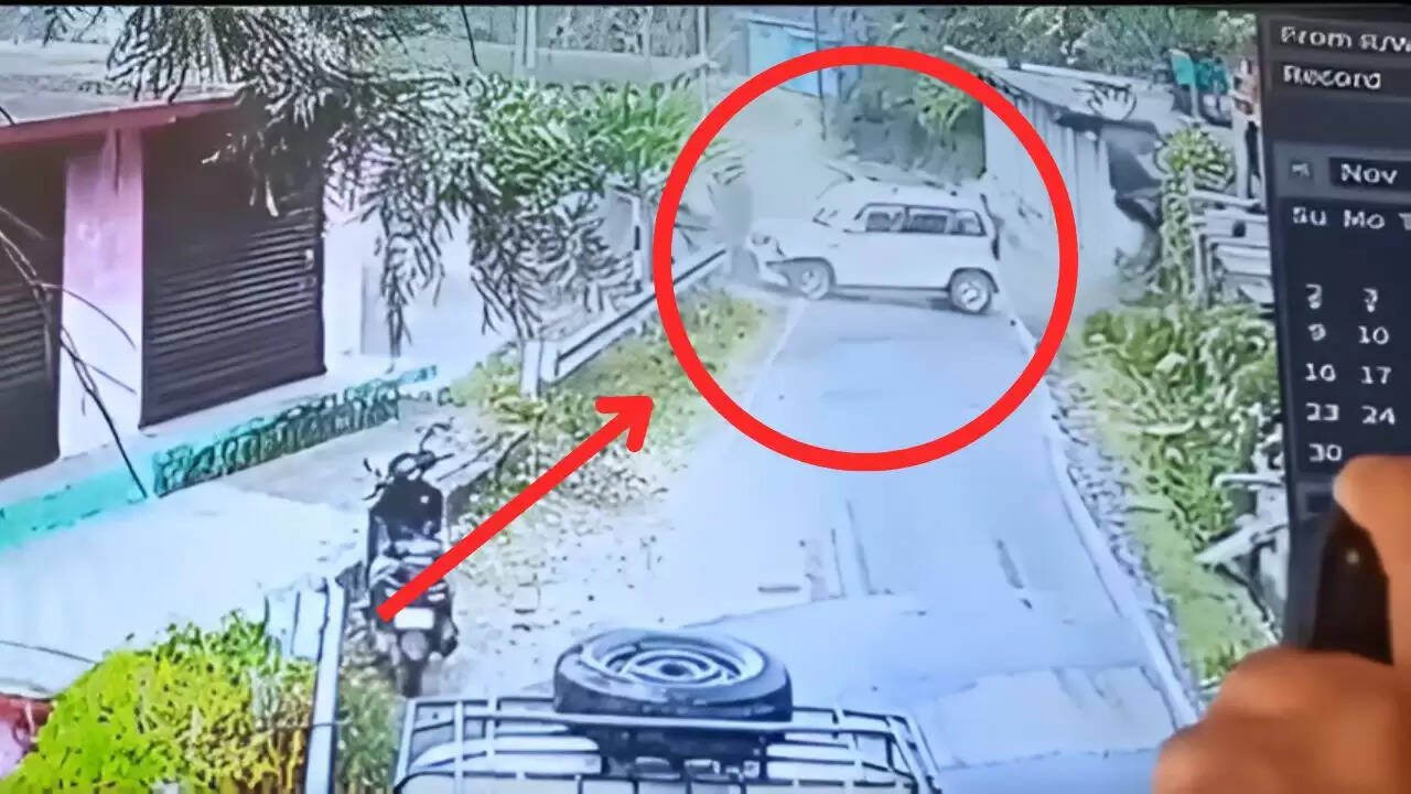 उत्तरकाशी में सड़क दुर्घटना में महिला की मौत, गांव में शोक का माहौल