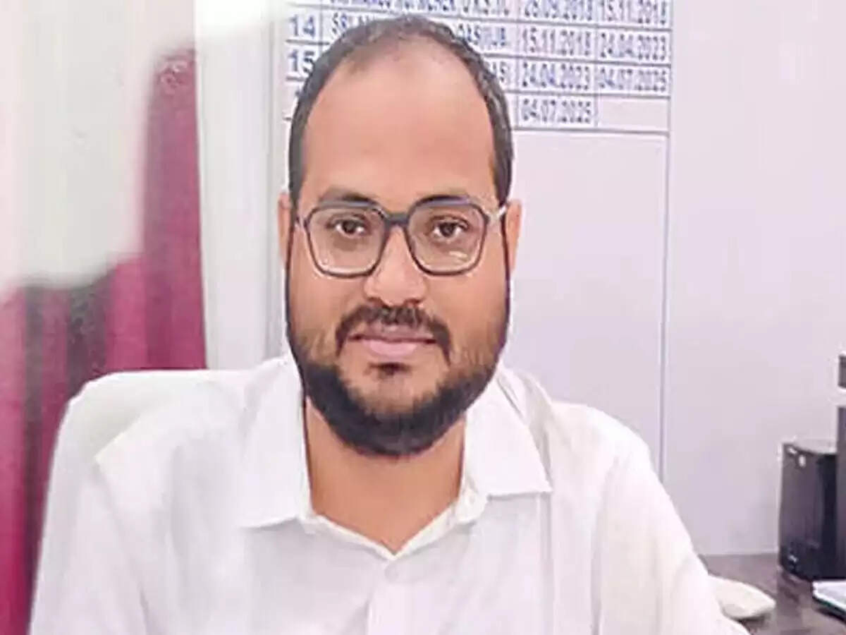 ओडिशा के टॉपर अफसर की गिरफ्तारी: रिश्वत लेते हुए रंगे हाथ पकड़े गए