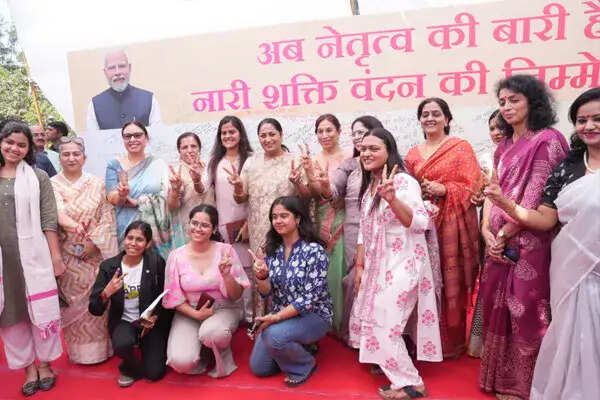 मुख्यमंत्री रेखा गुप्ता ने नारी शक्ति वंदन अधिनियम का समर्थन किया