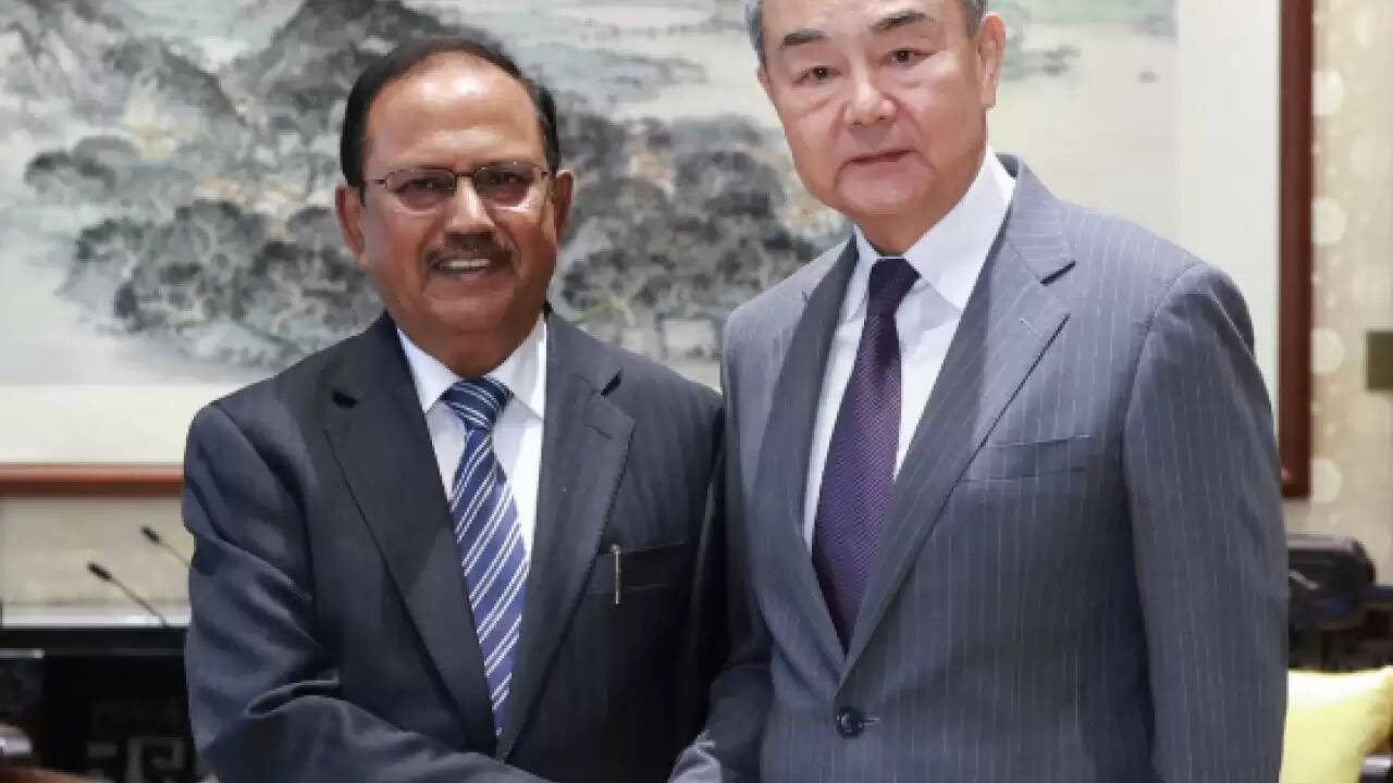 आतंकवाद के खिलाफ एकजुटता की आवश्यकता: NSA डोभाल का संदेश