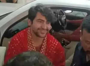 आगरा में पंडित धीरेंद्र कृष्ण शास्त्री का कार्यक्रम प्रशासन ने किया रद्द