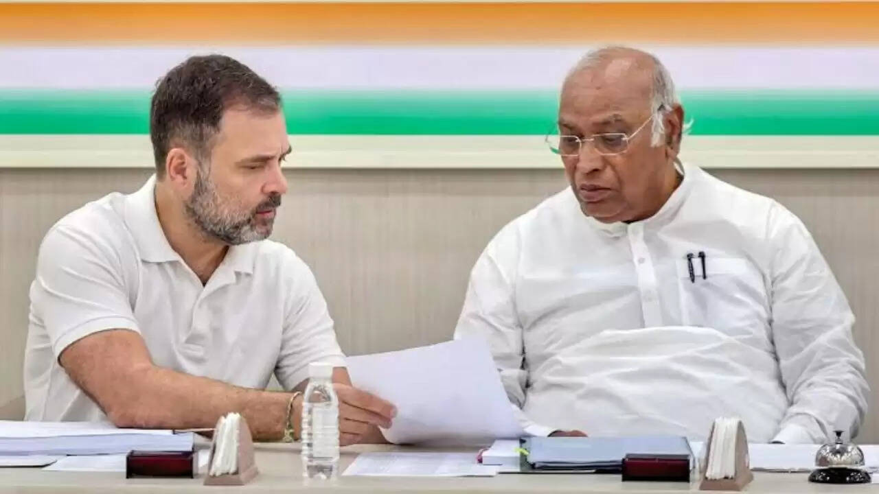 बिहार चुनाव में महागठबंधन के बीच सीट बंटवारे का तनाव बढ़ा