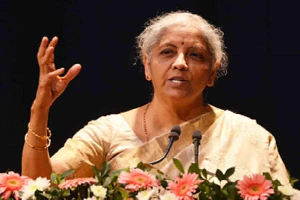 कस्टम ड्यूटी में सुधार की तैयारी, वित्त मंत्री का बड़ा ऐलान