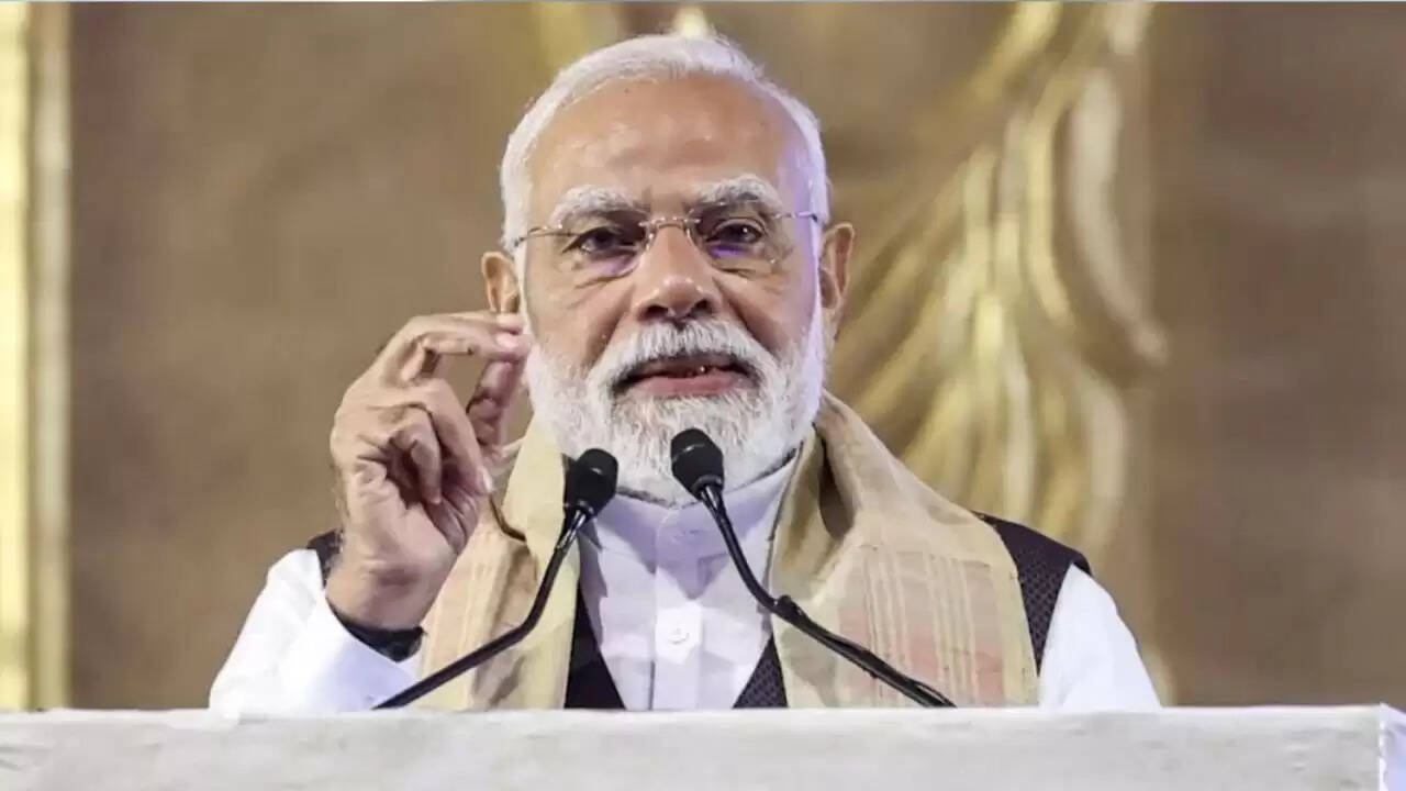 प्रधानमंत्री मोदी ने इंडिया मोबाइल कांग्रेस 2025 का उद्घाटन किया