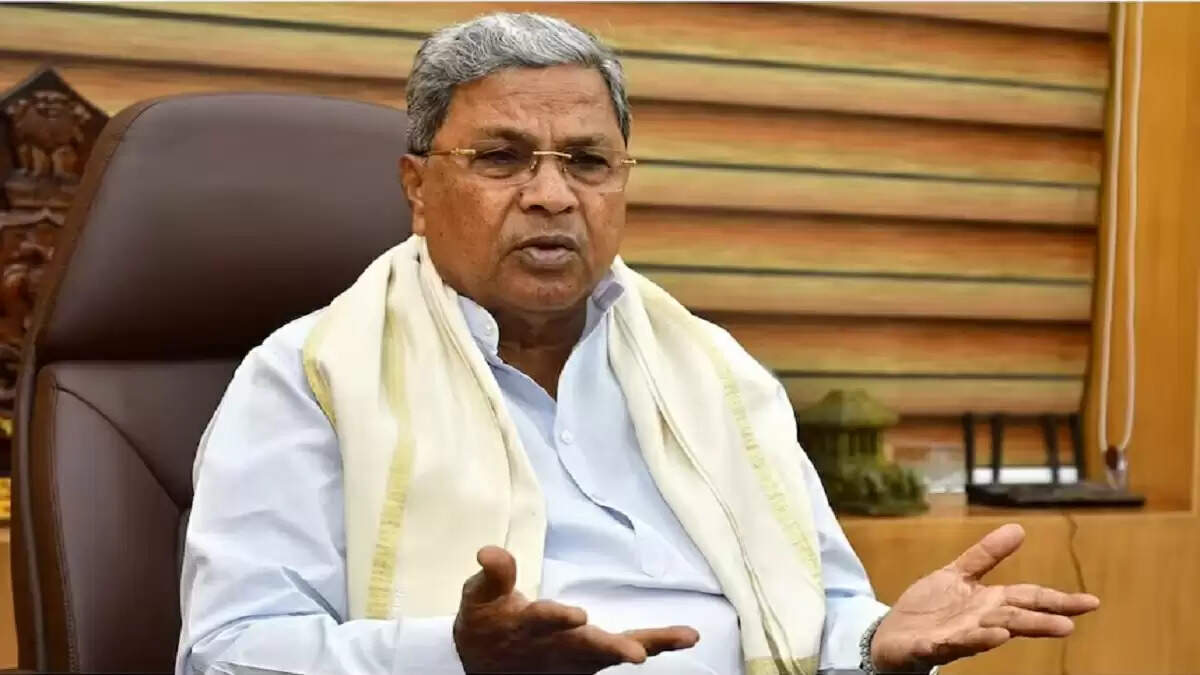 कर्नाटक सरकार ने चिन्नास्वामी स्टेडियम भगदड़ में मृतकों के परिजनों को मुआवजा देने की घोषणा की