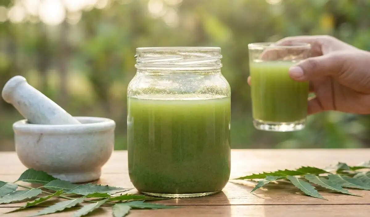 नीम के पत्तों का जूस: फायदे और सावधानियां