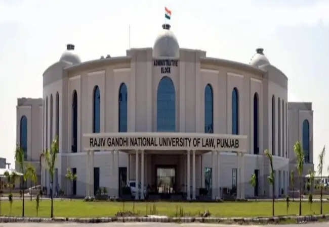 राजीव गांधी नेशनल यूनिवर्सिटी का नाम बदलने का प्रस्ताव