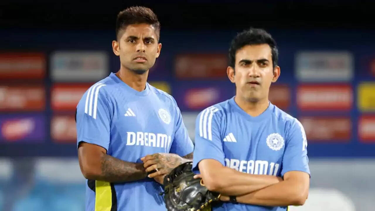 IND vs AUS: चौथे टी20 में कोच गंभीर और कप्तान सूर्या के बीच खिलाड़ी को लेकर मतभेद