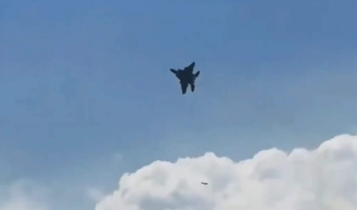 अमेरिका के F35 फाइटर जेट का क्रैश: तकनीकी खामियों पर उठे सवाल