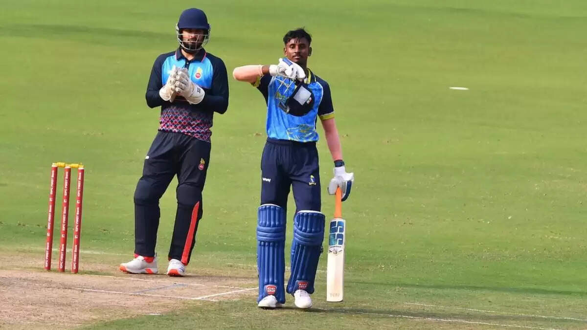 एक और भारतीय क्रिकेटर चैट लीक विवाद में फंसा, 19 वर्षीय इन्फ्लुएंसर के साथ बातचीत के स्क्रीनशॉट वायरल