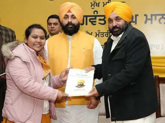 पंजाब में सरकारी नौकरियों की बढ़ती संख्या: युवाओं के लिए नए अवसर