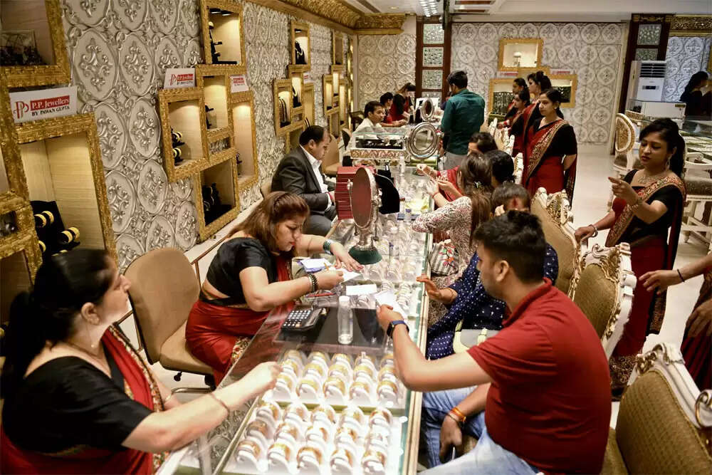 सोने और क्रिप्टो करेंसी की कीमतों में वृद्धि: अमेरिकी बाजार की स्थिति