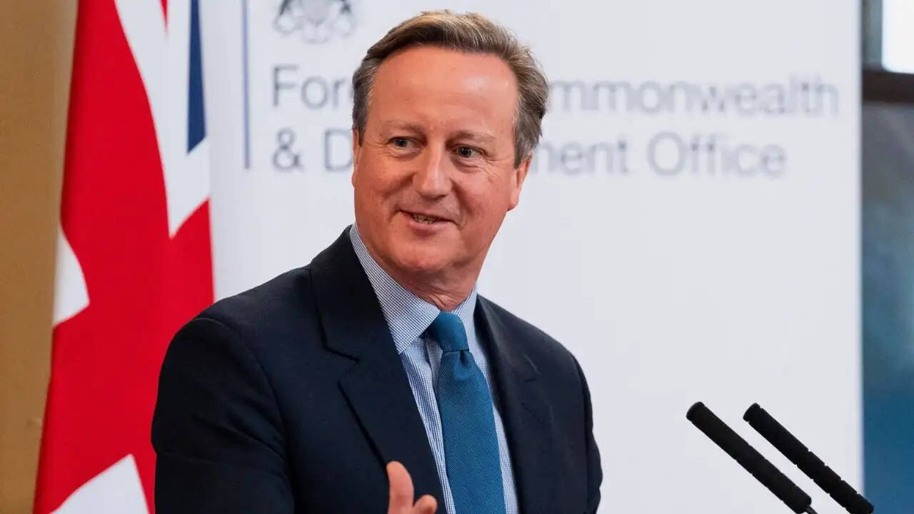 ब्रिटेन के पूर्व प्रधानमंत्रियों की कहानी: क्या कर रहे हैं वे अब?