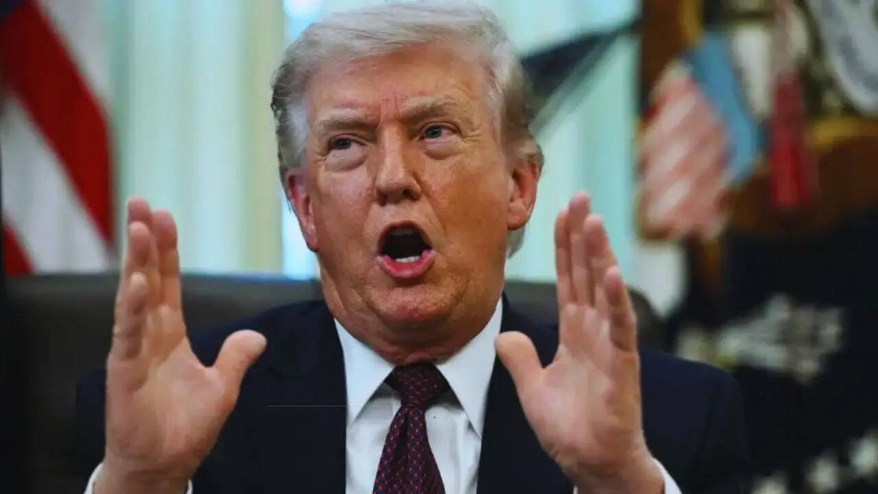 डोनाल्ड ट्रंप की ईरान को धमकी: क्या बढ़ रहा है वैश्विक तनाव?