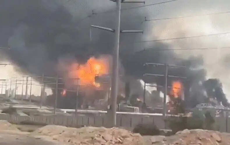 अमेरिका-इजराइल का ईरान के ऊर्जा ठिकानों पर हमला