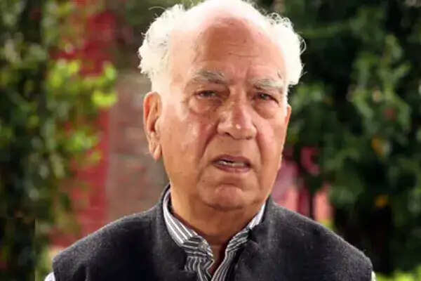शांता कुमार ने नीट पेपर लीक के दोषियों को मौत की सजा देने की मांग की