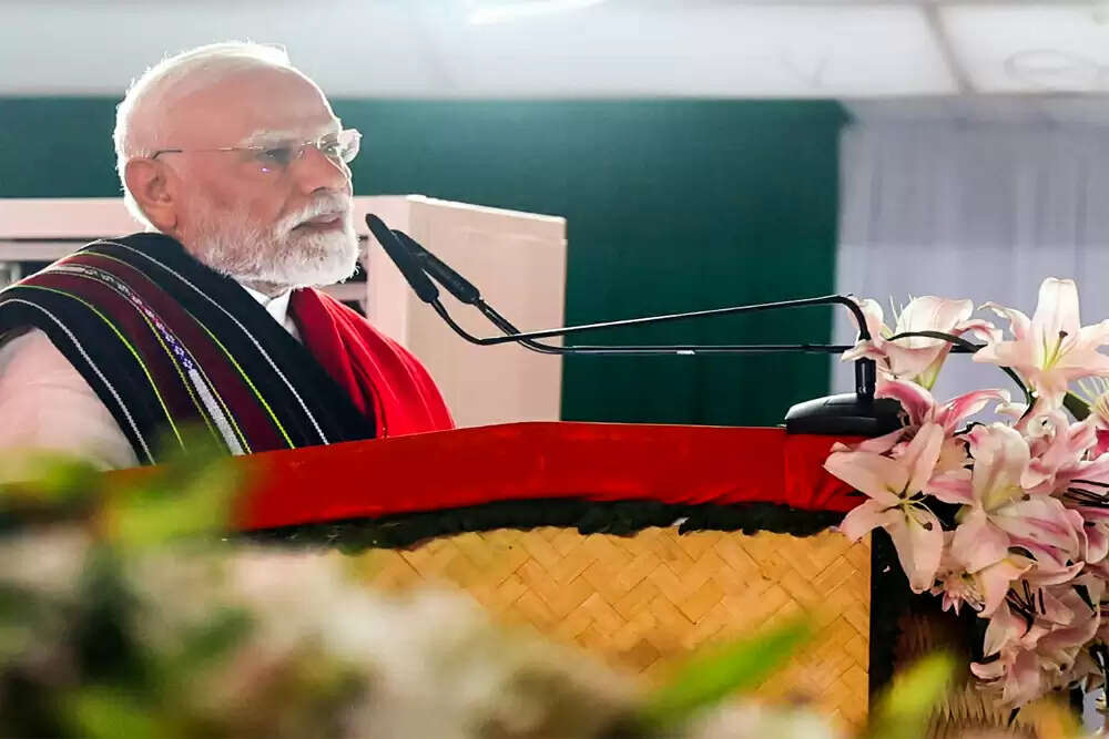 प्रधानमंत्री मोदी ने मणिपुर में नेपाल के लोगों की सराहना की