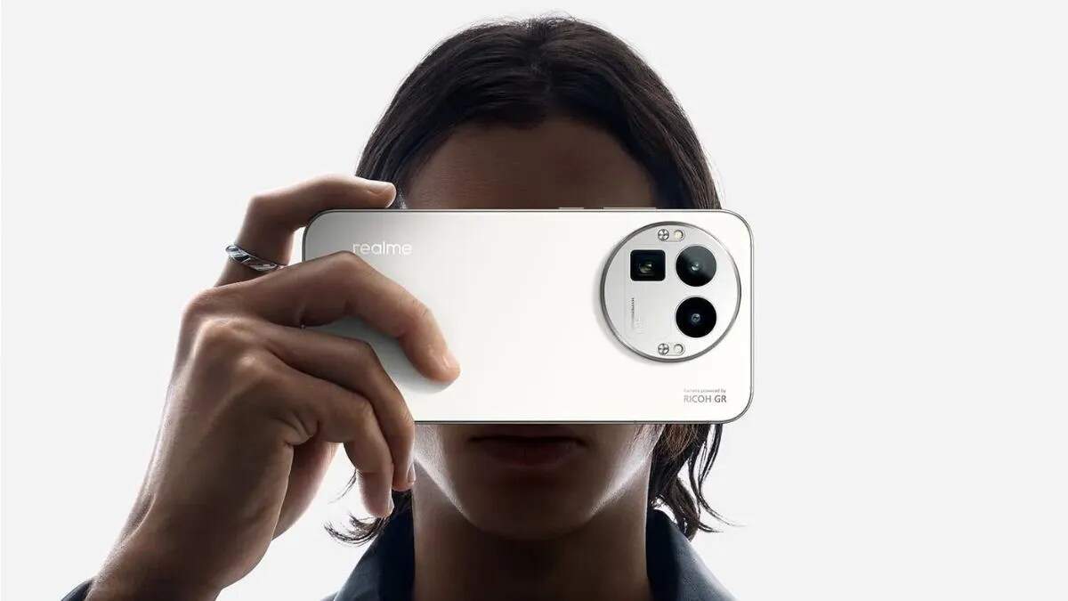 Realme GT 8 Pro: भारत में 20 नवंबर को लॉन्च होने वाला नया फ्लैगशिप फोन