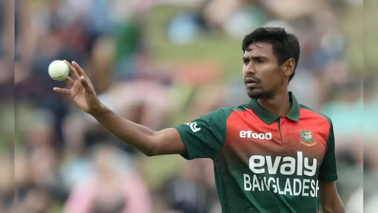 क्या बांग्लादेश के क्रिकेटरों की सुरक्षा को लेकर बढ़ा विवाद? मुस्तफिजुर रहमान के IPL से बाहर होने पर उठे सवाल