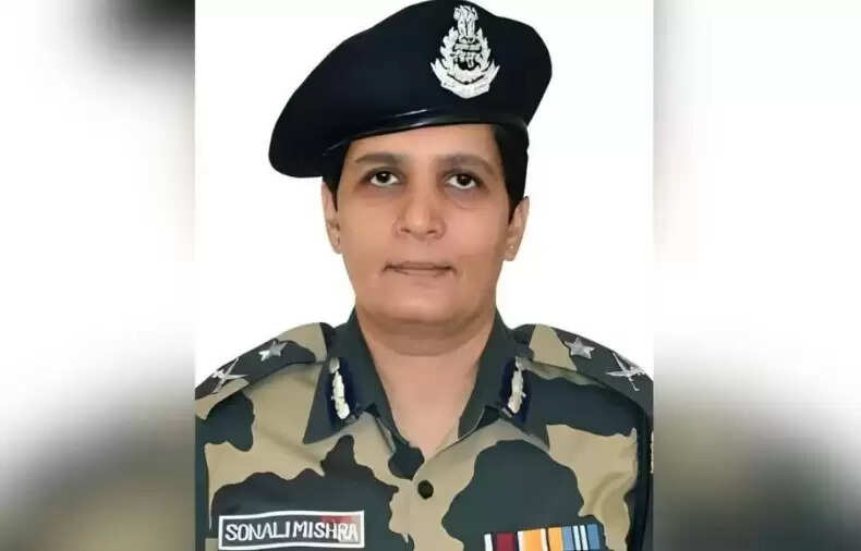 सोनाली मिश्रा बनीं रेलवे सुरक्षा बल की पहली महिला महानिदेशक