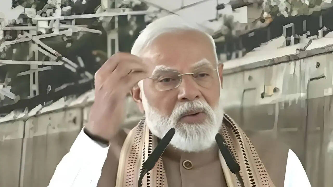 दिल्ली-मेरठ मेट्रो का उद्घाटन, पीएम मोदी ने कांग्रेस के प्रोटेस्ट पर दी प्रतिक्रिया