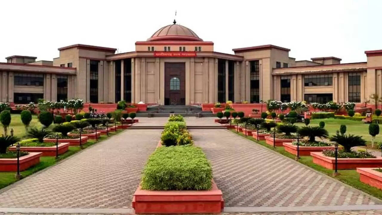 छत्तीसगढ़ हाई कोर्ट का अहम फैसला: आर्थिक तंगी में ताने देना मानसिक क्रूरता
