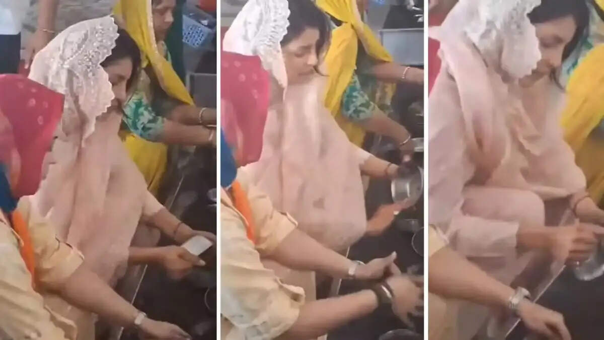 प्रियंका चोपड़ा ने गोल्डन टेम्पल में सेवा कर दिखाई सादगी