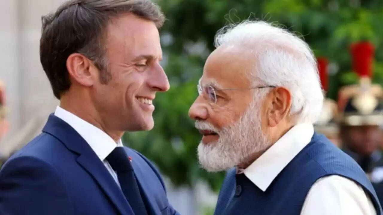 PM मोदी और राष्ट्रपति मैक्रों के बीच हुई महत्वपूर्ण बातचीत: शांति प्रयासों पर चर्चा