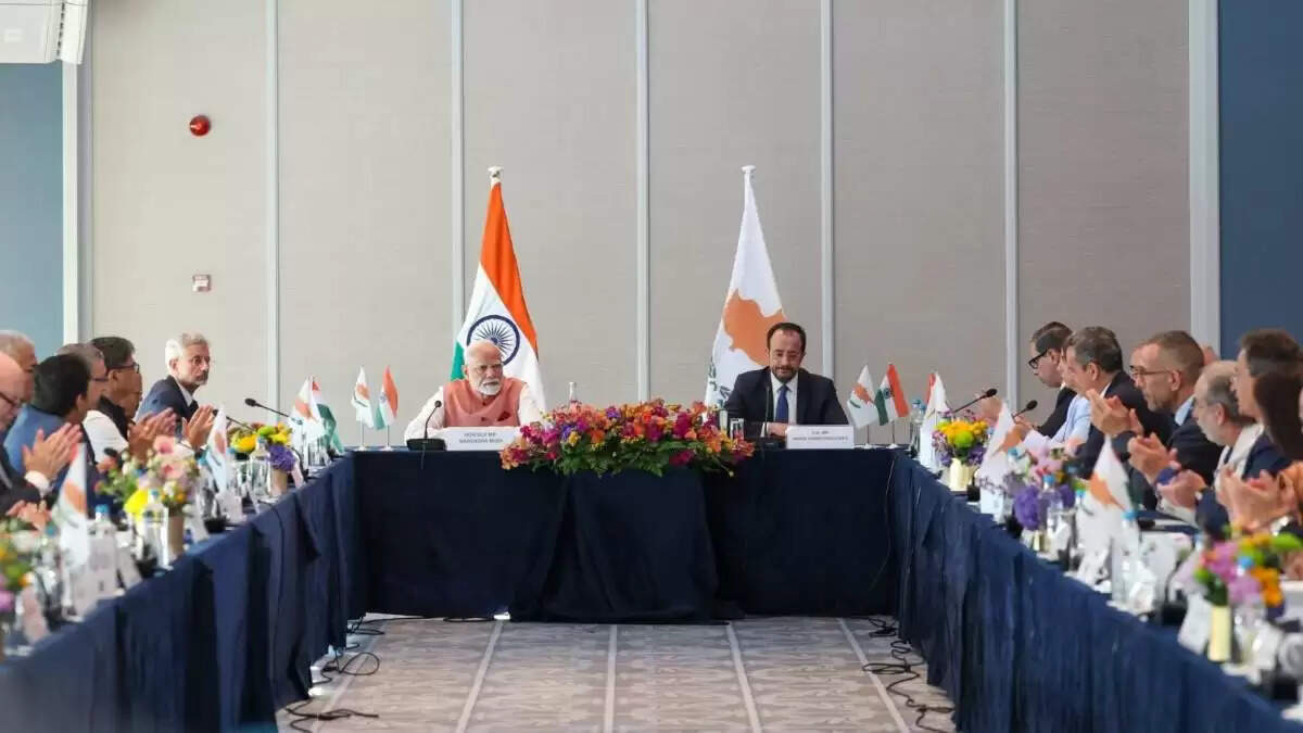PM मोदी की साइप्रस यात्रा: भारत की आर्थिक शक्ति का प्रदर्शन