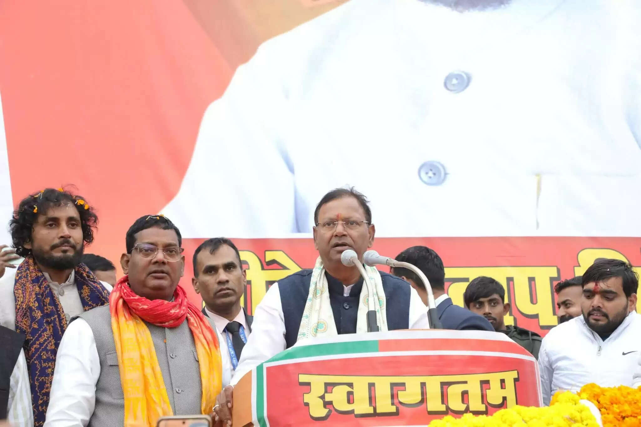 भाजपा प्रदेश अध्यक्ष पंकज चौधरी का महराजगंज में भव्य स्वागत