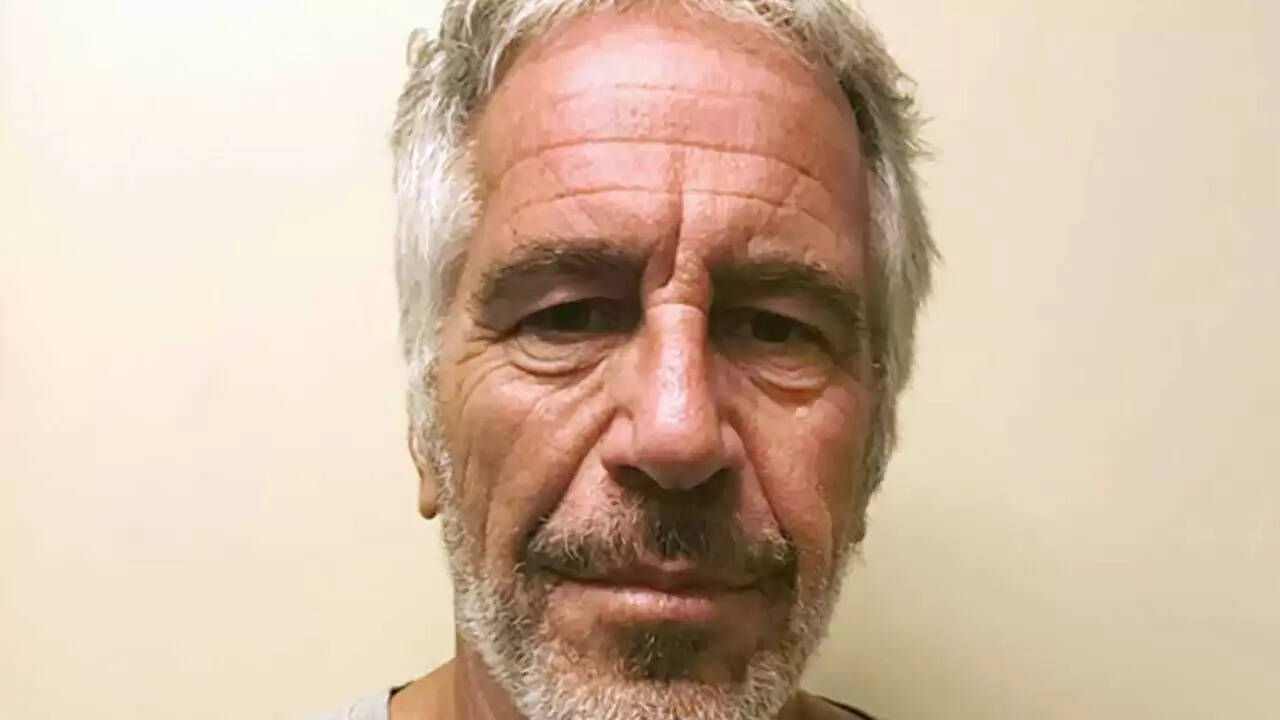 एपस्टीन फाइल्स: चौंकाने वाले खुलासे और संदिग्ध खरीदारी