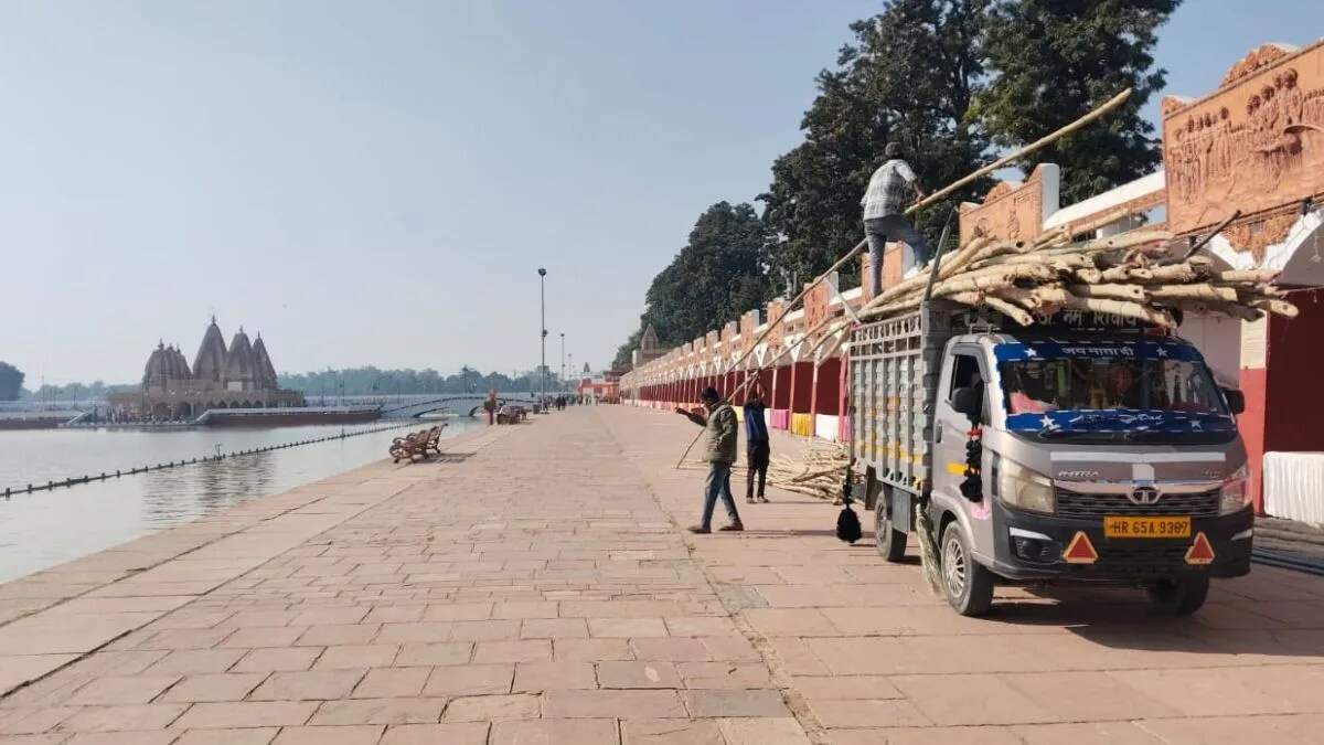 गीता जयंती महोत्सव की भव्य तैयारियां, ब्रह्मसरोवर सज रहा है