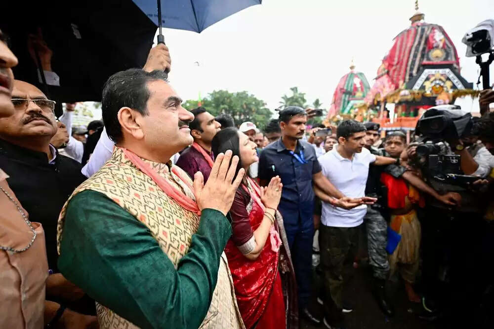 गौतम अदाणी ने रथ यात्रा में लिया भाग, भगवान जगन्नाथ की पूजा की