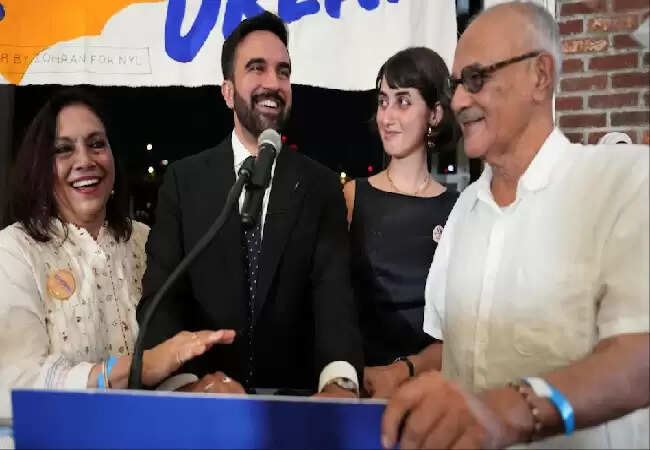 जोहरान ममदानी की ऐतिहासिक जीत: न्यूयॉर्क सिटी मेयर चुनाव में ट्रंप को दी मात