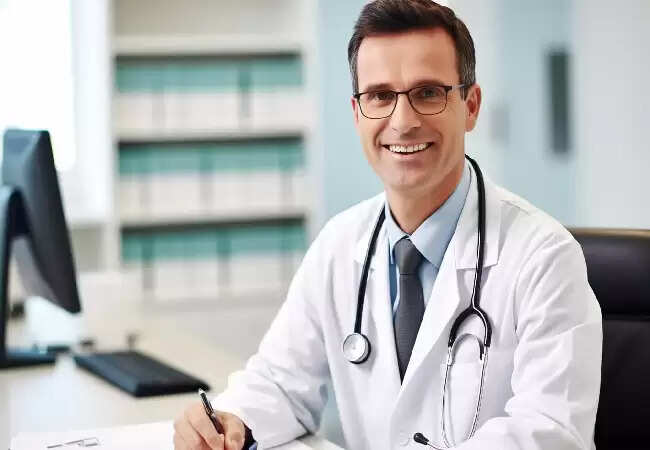 मध्य प्रदेश में जहरीली कफ सिरप से बच्चों की मौत, डॉक्टर पर कार्रवाई